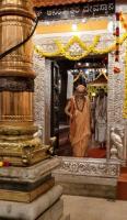 Shri Shiva Pujana by HH Swamiji; Picture courtesy Shri Jaikishan Kandlur