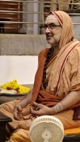 Teertha Vitarana; Picture courtesy Shri Jaikishan Kandlur
