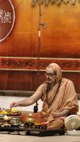 Shri Devi Pujana by HH Swamiji; Picture courtesy Shri Jaikishan Kandlur