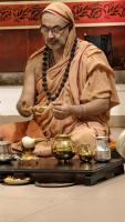 Shri Shiva Pujana by HH Swamiji; Picture Courtesy Shri Jaikishan Kandlur 