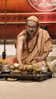 Shri Shiva Pujana by HH Swamiji; Picture Courtesy Shri Jaikishan Kandlur 