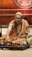 Shri Shiva Pujana by HH Swamiji; Picture Courtesy Shri Jaikishan Kandlur 