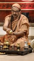 Shri Shiva Pujana by HH Swamiji; Picture Courtesy Shri Jaikishan Kandlur 