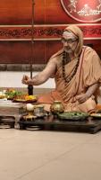 Shri Shiva Pujana by HH Swamiji; Picture Courtesy Shri Jaikishan Kandlur 