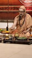 Shri Shiva Pujana by HH Swamiji; Picture Courtesy Shri Jaikishan Kandlur 