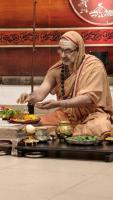 Shri Shiva Pujana by HH Swamiji; Picture Courtesy Shri Jaikishan Kandlur 