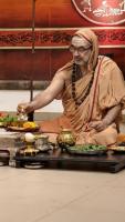 Shri Shiva Pujana by HH Swamiji; Picture Courtesy Shri Jaikishan Kandlur 