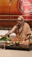 Shri Shiva Pujana by HH Swamiji; Picture Courtesy Shri Jaikishan Kandlur 