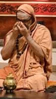 Shri Shiva Pujana by HH Swamiji; Picture Courtesy Shri Jaikishan Kandlur 
