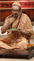 Shri Shiva Pujana by HH Swamiji; Picture Courtesy Shri Jaikishan Kandlur 