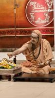 Shri Shiva Pujana by HH Swamiji; Picture Courtesy Shri Jaikishan Kandlur 