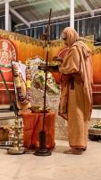 Shri Shiva Pujana by HH Swamiji; Picture Courtesy Shri Jaikishan Kandlur 