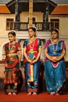 Bharatnatyam by Smt. Champa Sorab, Kum. Janhavi and Shreyasi Sorab; Picture courtesy Shri Jaikishan Kandlur