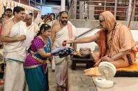 Teertha Vitarana; Picture courtesy Shri Jaikishan Kandlur
