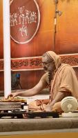 Shri Devi Pujana by HH Swamiji; Picture Courtesy Shri Jaikishan Kandlur