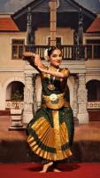 Bharatanatyam Seva by Kum Shreya Kamath and her students; Picture Courtesy Shri Jaikishan Kandlur