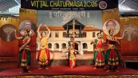 Bharatanatyam Seva by Kum Shreya Kamath and her students; Picture Courtesy Shri Jaikishan Kandlur