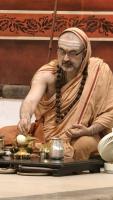 Shri Shiva Pujana by HH Swamiji; Picture Courtesy Shri Jaikishan Kandlur