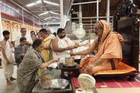 Teertha Vitarana; Picture Courtesy Shri Jaikishan Kandlur