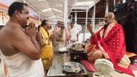 Teertha Vitarana; Picture Courtesy Shri Jaikishan Kandlur