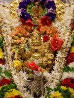 Shri Shiva Pujana by HH Swamiji; Picture Courtesy Shri Abhishek Pai