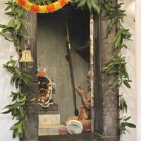 Shodashopchara Puja at Shri Mahalakshmi Sannidhih & Shri Devi Pujana by H.H. Swamiji; Picture Courtesy Shri Jaikishan Kandlur