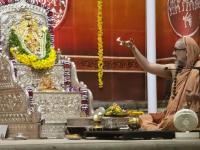 Shri Shiva Pujana by HH Swamiji; Picture Courtesy Shri Ashwin Cherkal