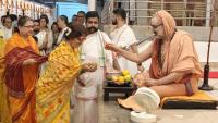 Teertha Vitarana; Picture Courtesy Shri Jaikishan Kandlur