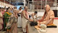 Teertha Vitarana; Picture Courtesy Shri Jaikishan Kandlur