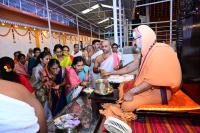 Teertha Vitarana; Picture Courtesy Shri Sadashiv Bana