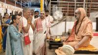Teertha Vitarana; Picture Courtesy Shri Jaikishan Kandlur