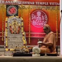 Shri Devi Pujana by HH Swamiji; Picture Courtesy Shri Jaikishan Kandlur