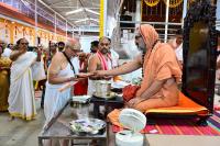 Memento distribution; Picture Courtesy Shri Sadashiv Bana