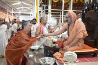 Memento distribution; Picture Courtesy Shri Praveen Vittal
