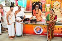 Memento distribution; Picture Courtesy Shri Sadashiv Bana