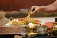 Shri Devi Pujana by HH Swamiji; Picture Courtesy Shri Abhinav Kalla