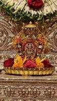 Shri Devi Pujana by HH Swamiji; Picture Courtesy Shri Jaikishan Kandlur