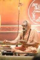 Shri Devi Pujana by HH Swamiji; Picture Courtesy Shri Abhinav Kalla