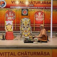 Shri Shiva Pujana by HH Swamiji; Picture Courtesy Shri Jaikishan Kandlur