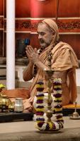 Shri Shiva Pujana by HH Swamiji; Picture Courtesy Shri Jaikishan Kandlur