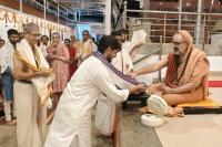 Teertha Vitarana; Picture Courtesy Shri Jaikishan Kandlur