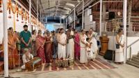 Shri Shiva Pujana by HH Swamiji; Picture Courtesy Shri Jaikishan Kandlur