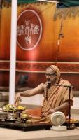 Shri Shiva Pujana by HH Swamiji; Picture Courtesy Shri Jaikishan Kandlur
