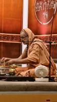 Shri Shiva Pujana by HH Swamiji; Picture Courtesy Shri Jaikishan Kandlur