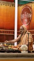 Shri Shiva Pujana by HH Swamiji; Picture Courtesy Shri Jaikishan Kandlur