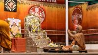 Shri Shiva Pujana by HH Swamiji; Picture Courtesy Shri Jaikishan Kandlur