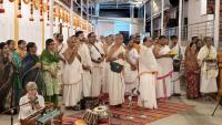 Shri Shiva Pujana by HH Swamiji; Picture courtesy Shri Jaikishan Kandlur