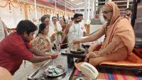 Teertha Vitarana; Picture Courtesy Shri Jaikishan Kandlur
