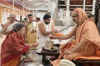Teertha Vitarana; Picture Courtesy Shri Jaikishan Kandlur