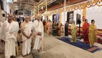 Shri Shiva Pujana by HH Swamiji; Picture Courtesy Shri Jaikishan Kandlur